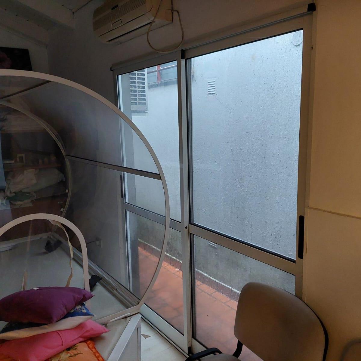Venta - Departamento de 2 Dorm. P. B con Patio. 1