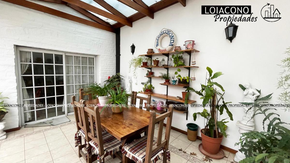 Foto de Chalet en venta - Cafayate al 4800 - Loiacono Propiedades, imagen 3