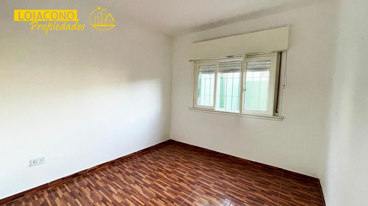 Dos Locales con Vivienda - Somellera 5600 - Loiacono Propiedades 1