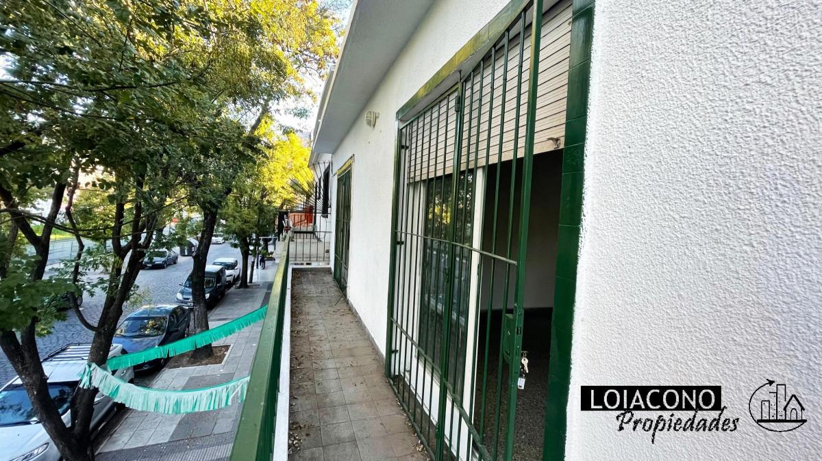 Dos Locales con Vivienda - Somellera 5600 - Loiacono Propiedades 2