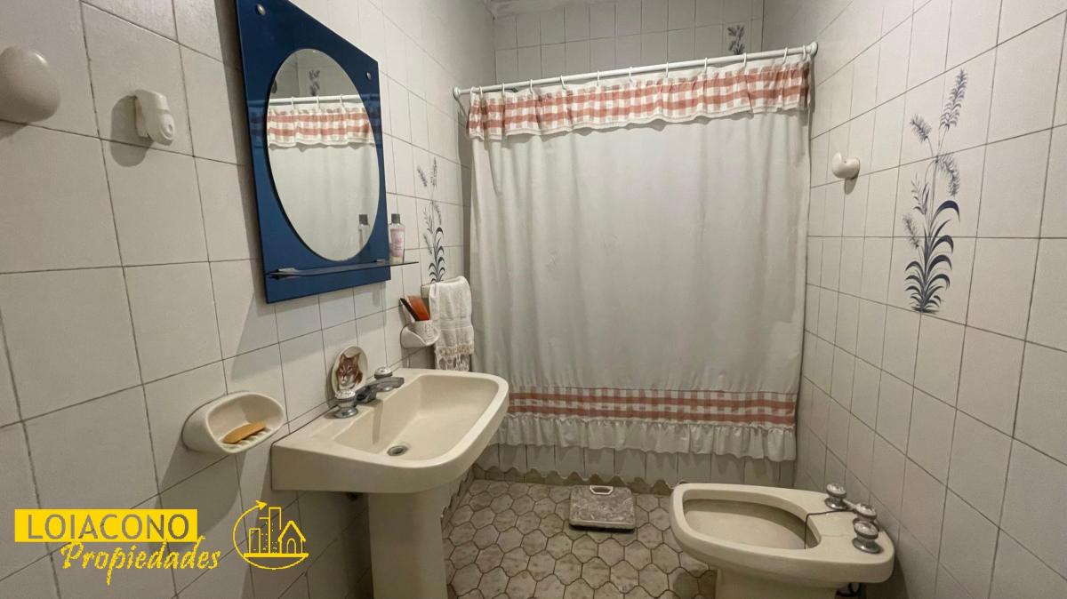 Casa Multifamiliar C/parque - Crisóstomo Álvarez 5800 - Loiacono Propiedades 3