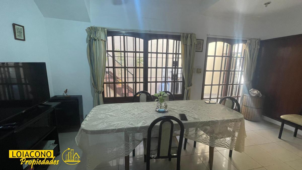 Casa 4 Amb C/jardín, Patio, Gje, Terr - m. Grandoli 5700 - Loiacono Propiedades 2