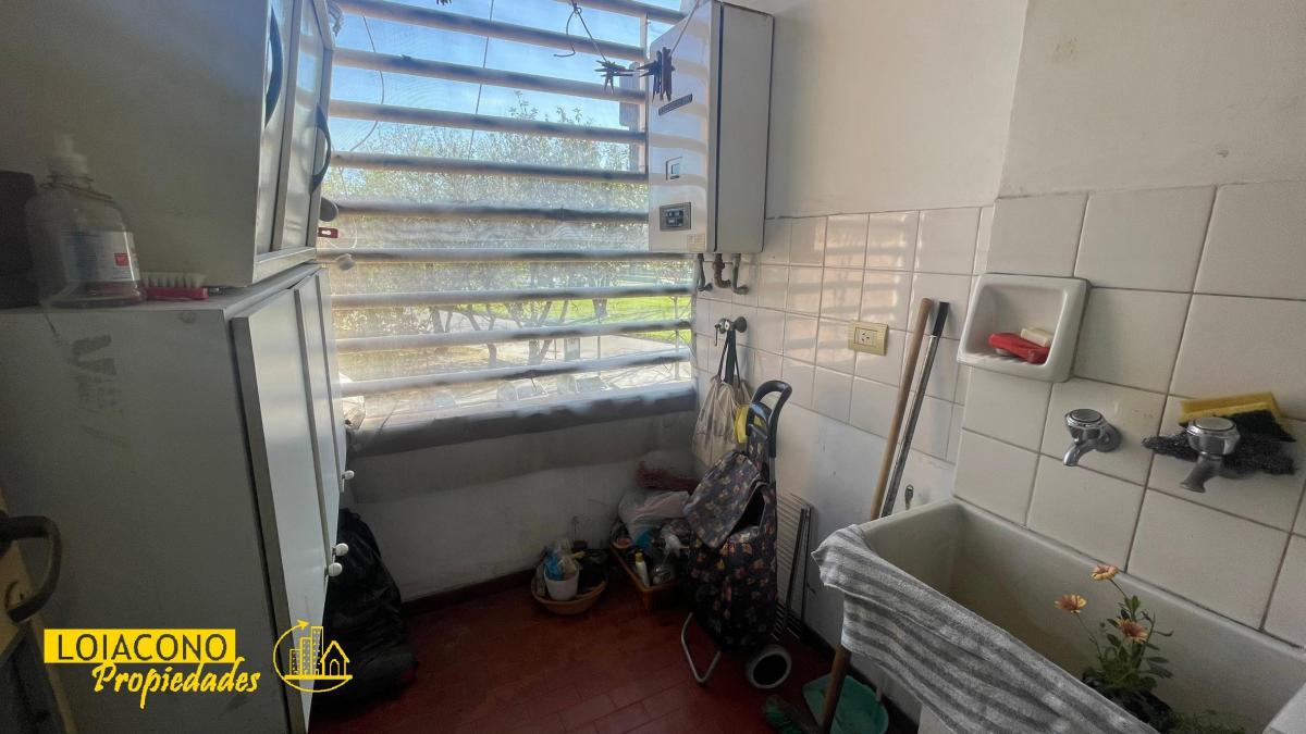 Depto en Venta - 2amb C/bcón - Av Castañares 4800 - Loiacono Propiedades 5