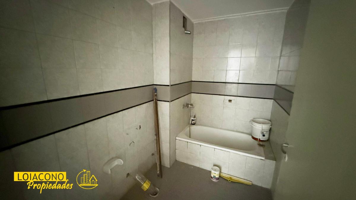 Depto en Venta 3amb C/bcón - J. Omar Benítez 4300, Torre 3 - Loiacono Propiedades 3