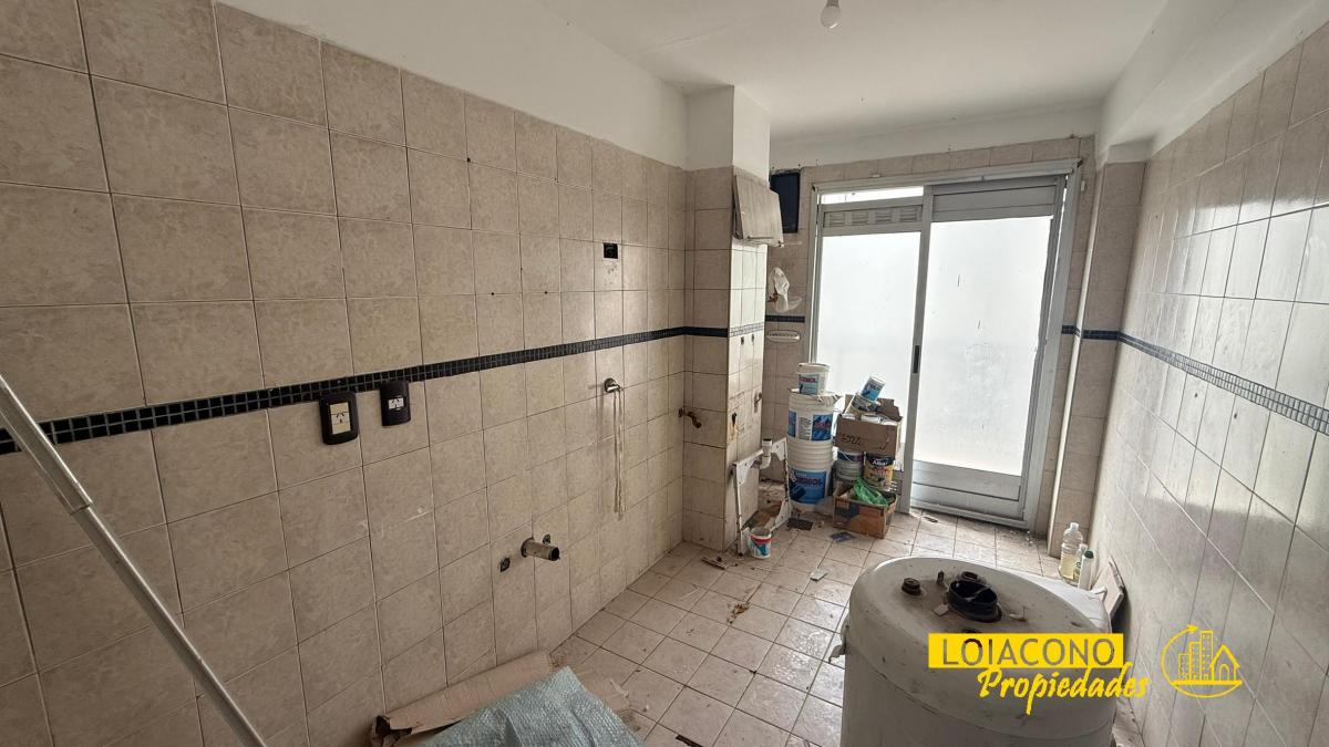 Depto en Venta 3amb C/bcón - J. Omar Benítez 4300, Torre 3 - Loiacono Propiedades 5