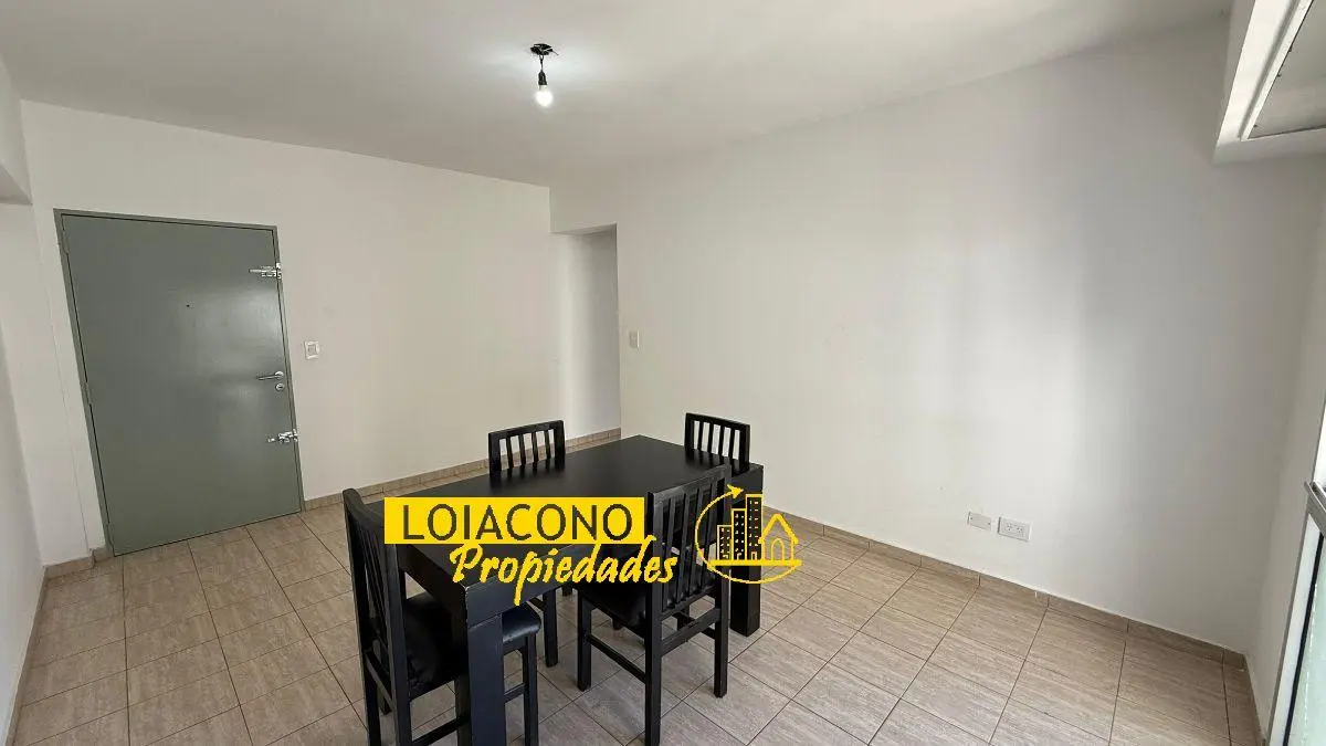 alq Julio Omar Benitez 4300 - 3amb c/bcón y cochera - Loiacono Propiedades 2
