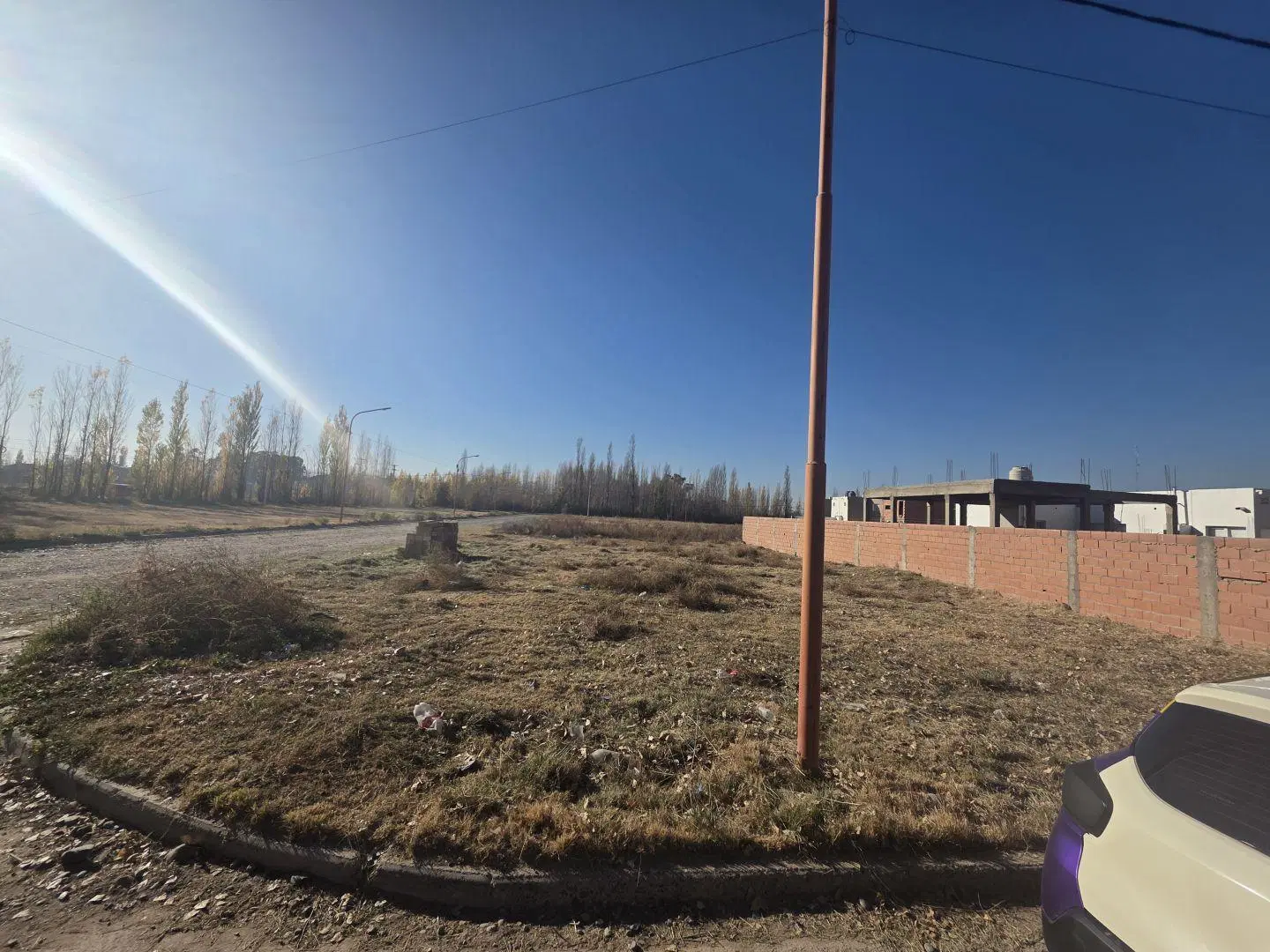 LOTE SUBDIVIDIBLE EN VENTA BARRIO KEN LUMAR FERNANDEZ ORO 3