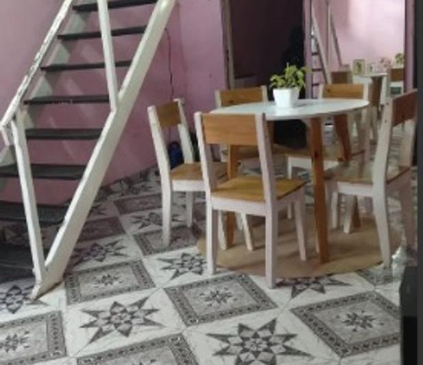 Casa a la venta en José León Suarez 2