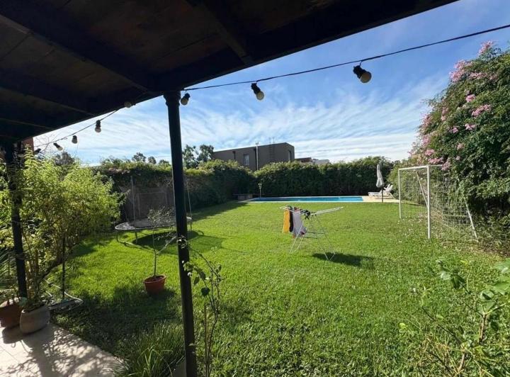 Casa de 4 Habitaciones en Barrio Privado La Damasia – SanFer 4