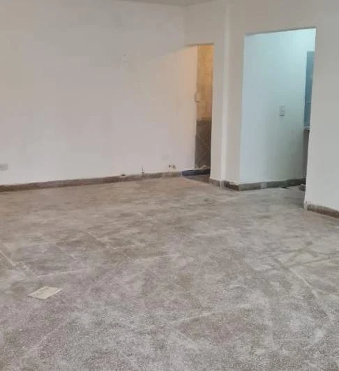 Local en Pilar Centro - Excelente Ubicación Estratégica 3