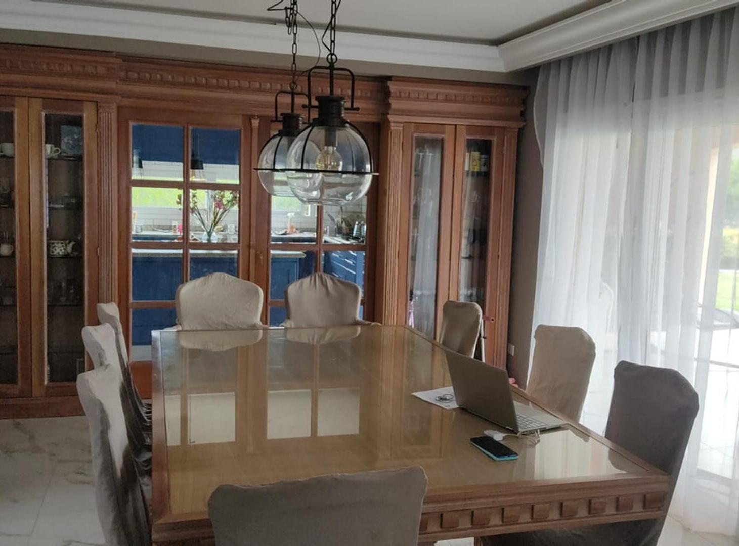 Casa 6 Ambientes en venta, San Sebastián, Área 5
