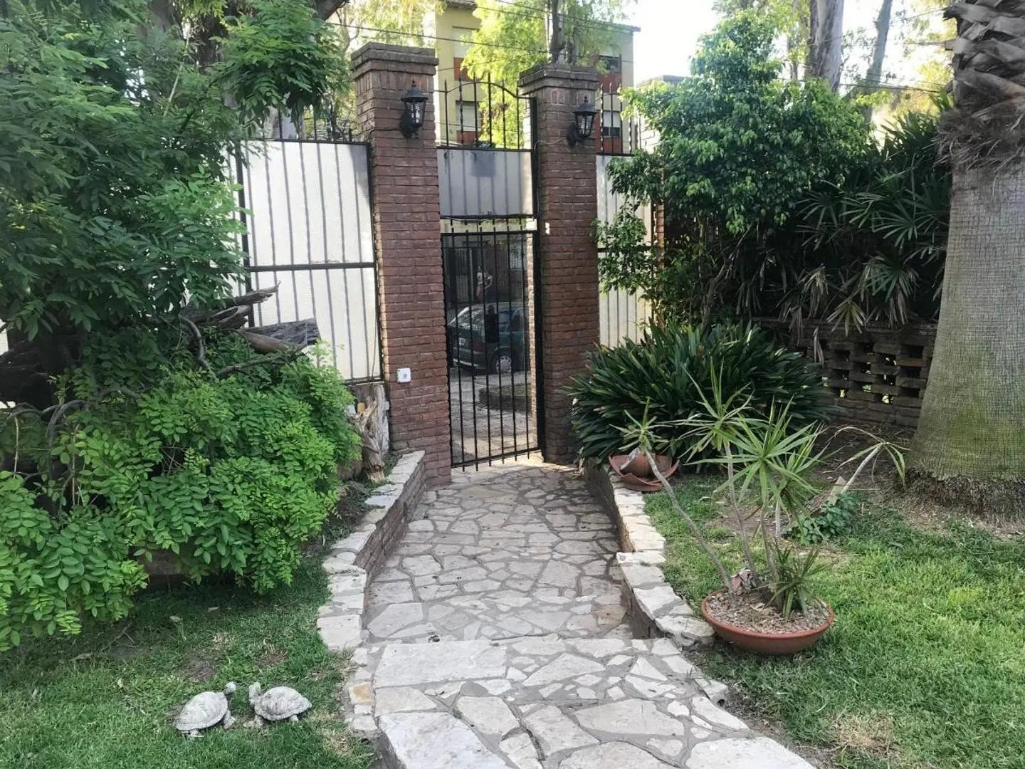 Excelente Casa En Venta En Tres de Febrero 2