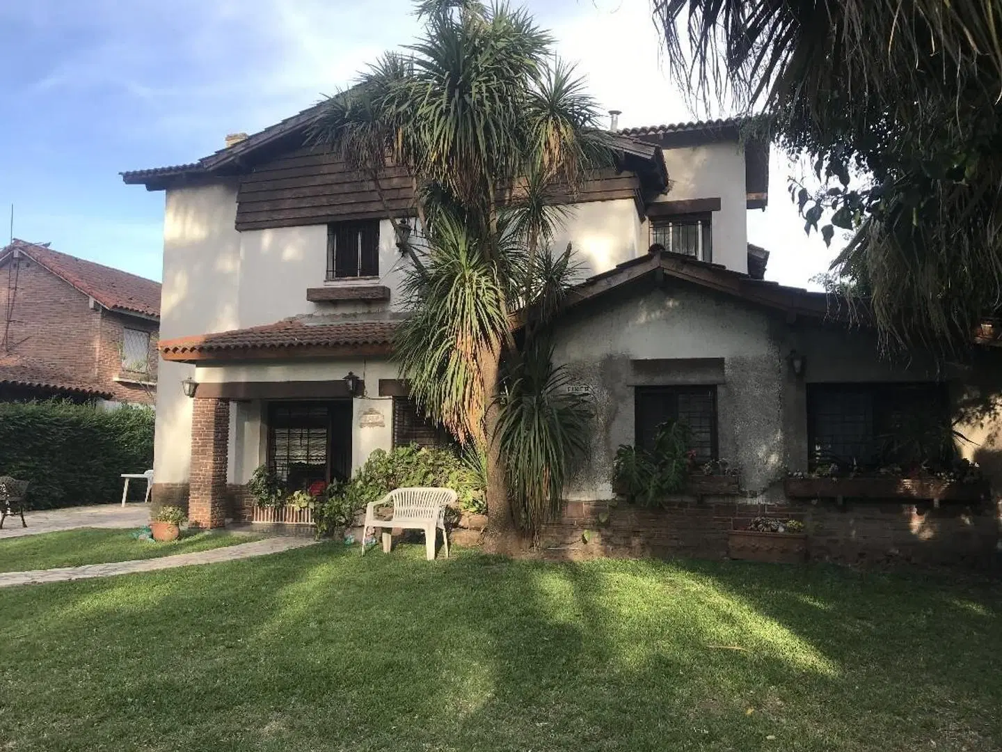 Excelente Casa En Venta En Tres de Febrero 3