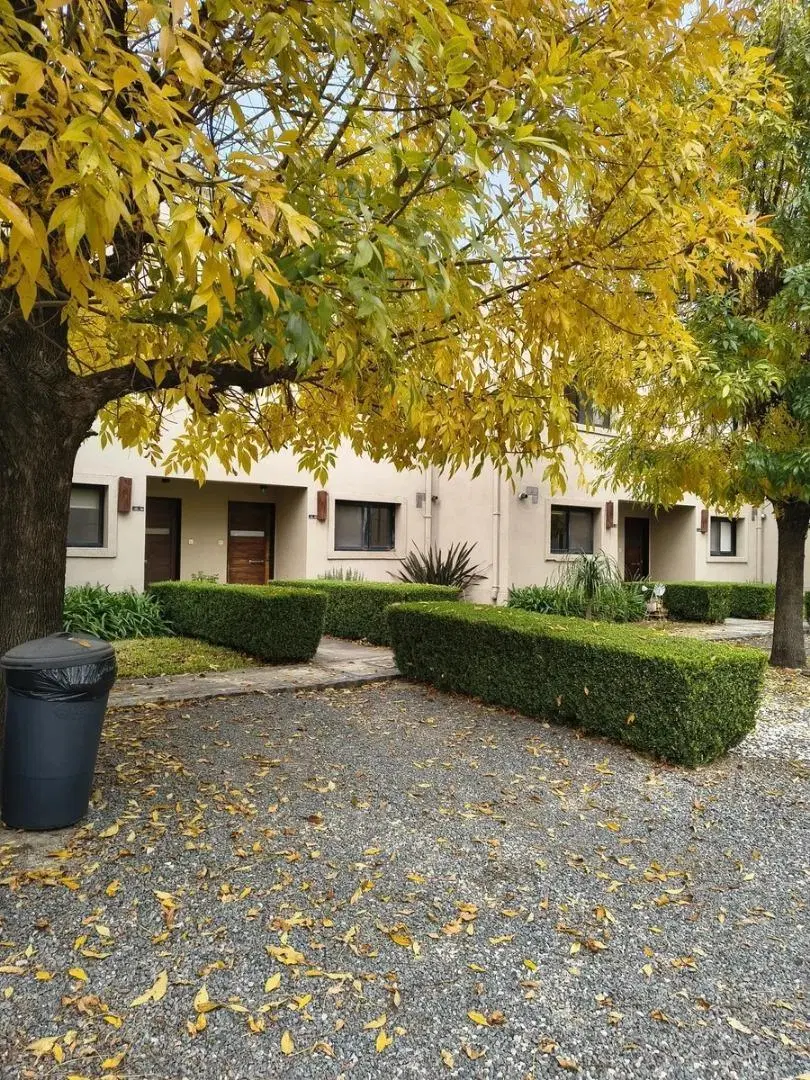 Hermosa Casa En Alquiler En Altos De Manzanares 2