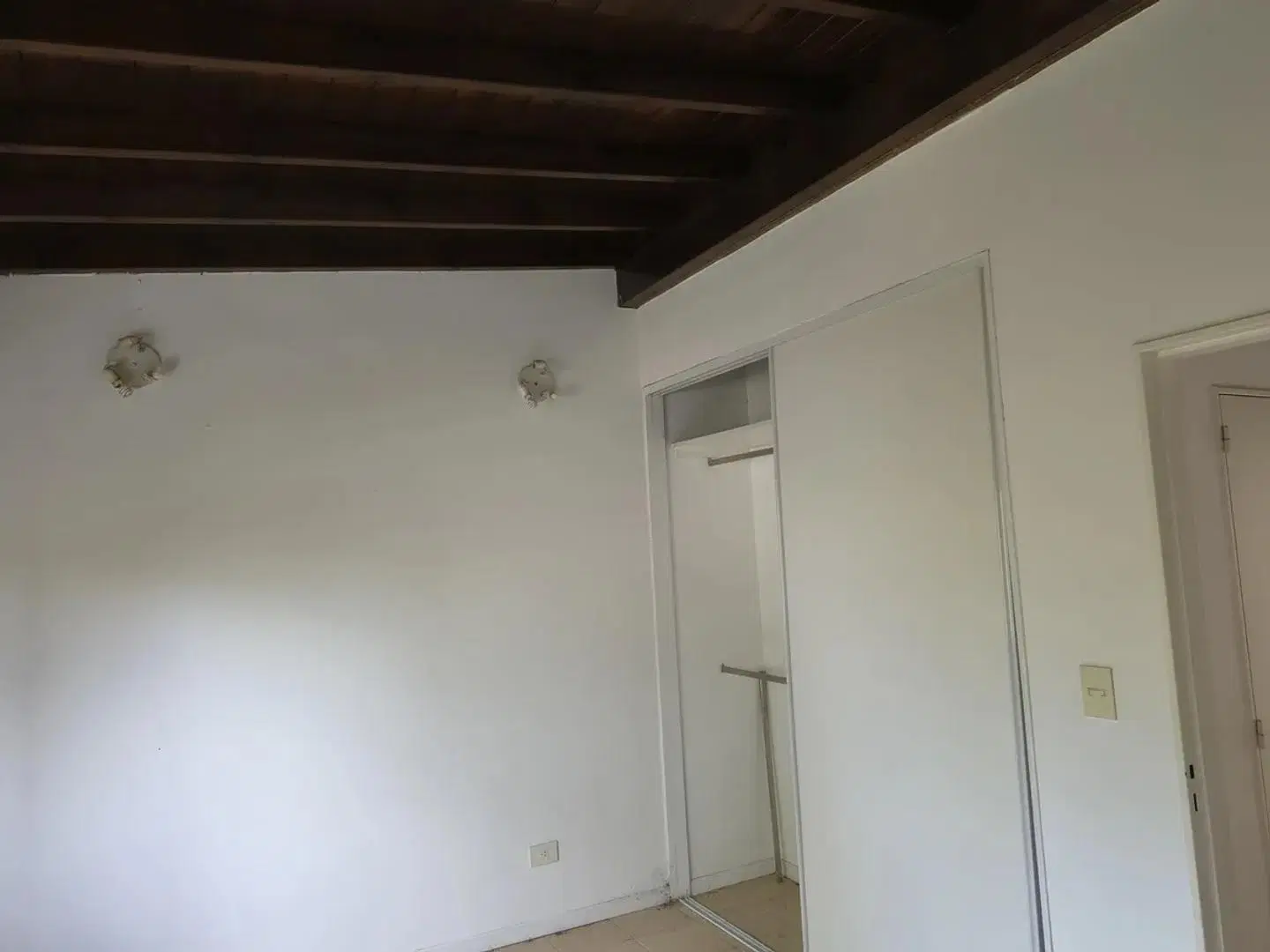 Hermosa Casa En Alquiler En Altos De Manzanares 3