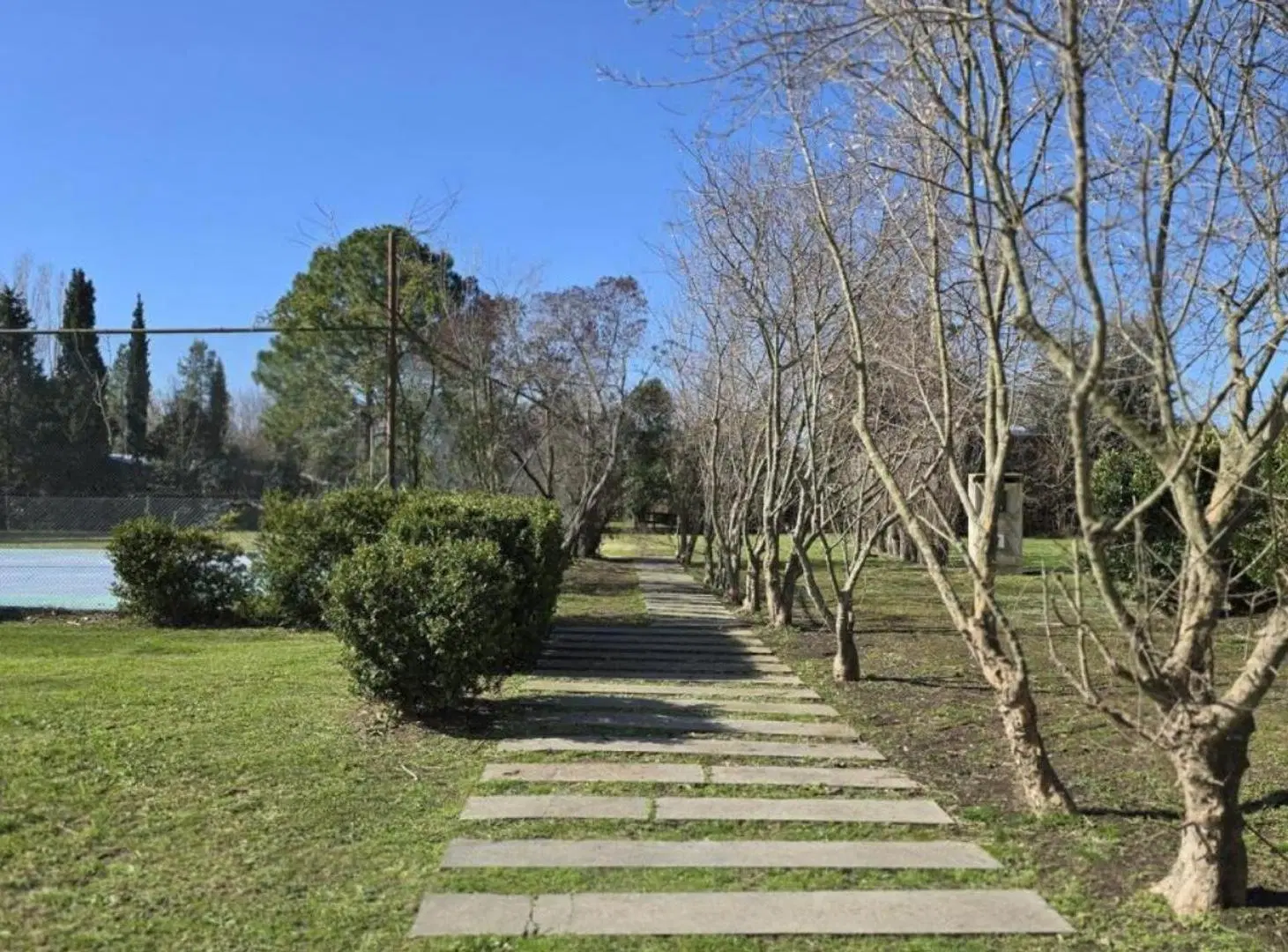 Casa 4 Amb Galeria Jardin Pileta Barrio Cerrado Brujas Pilar 5