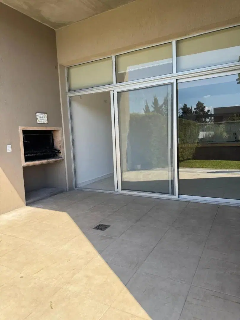 departamento 2 ambientes en alquiler con Jardin El palmar 5
