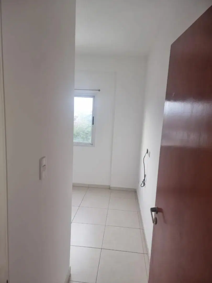Impresionante Departamento En Caseros 4