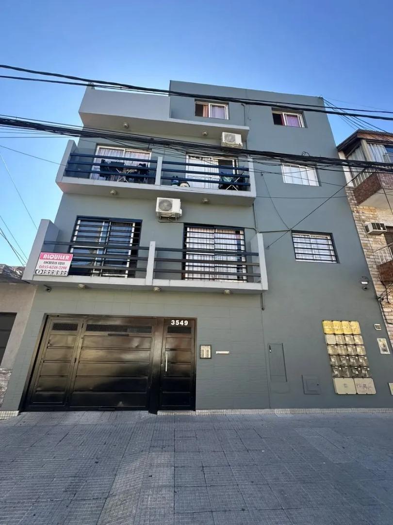 Impresionante Departamento En Caseros