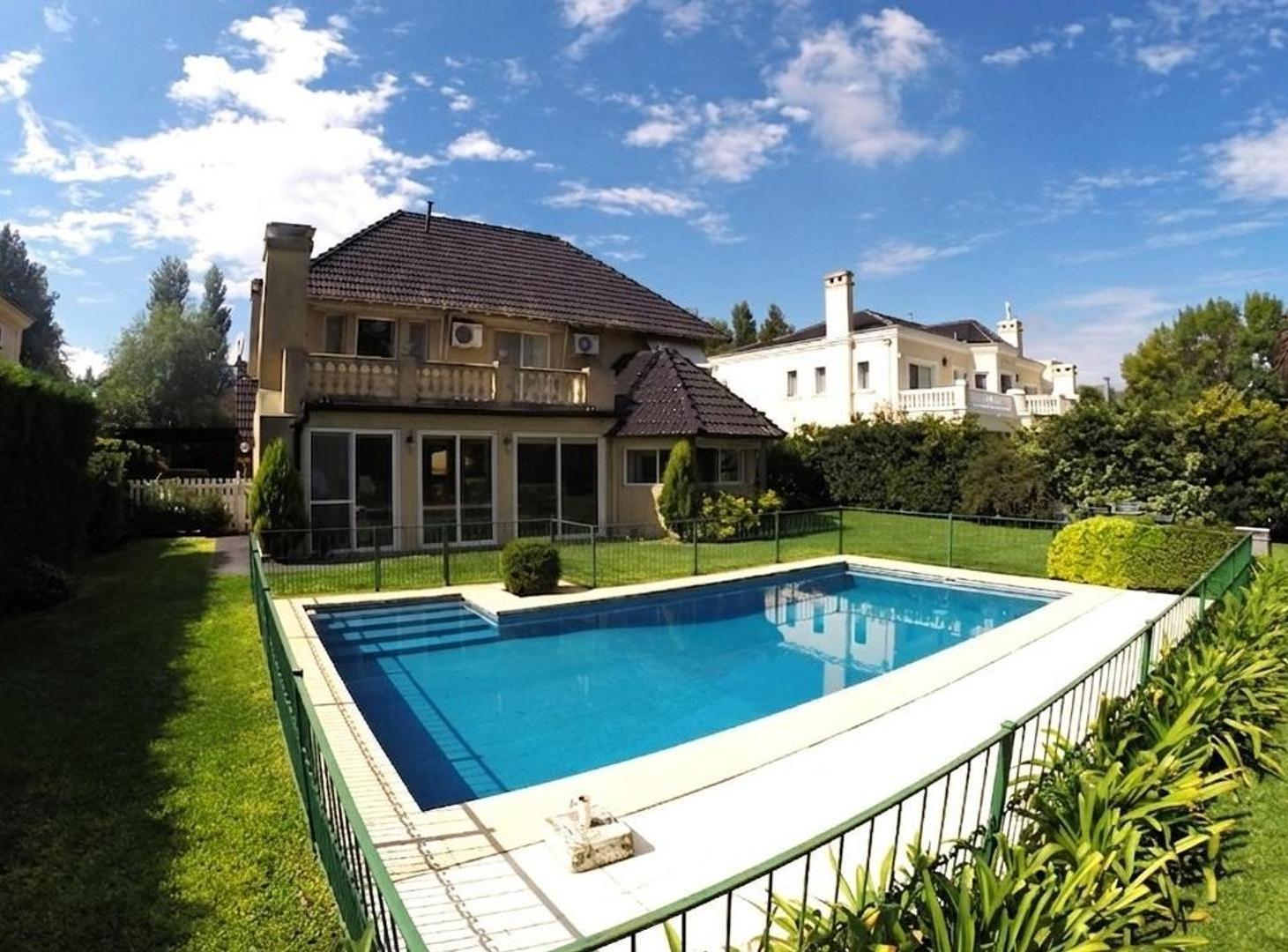 Foto de Impresionante Casa En Alquiler En Haras Del Pilar, imagen 1