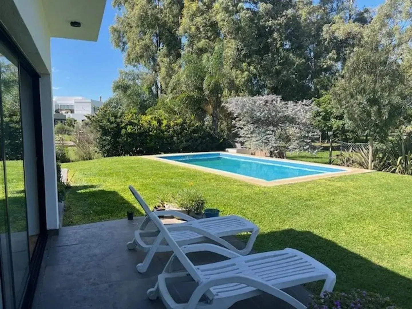 casa en alquiler anual haras santa maria escobar 3
