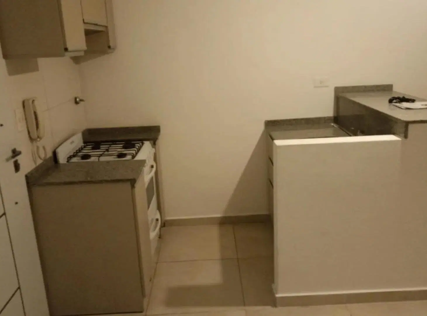 departamento 2 ambientes en alquiler anual Villa Ballester 3