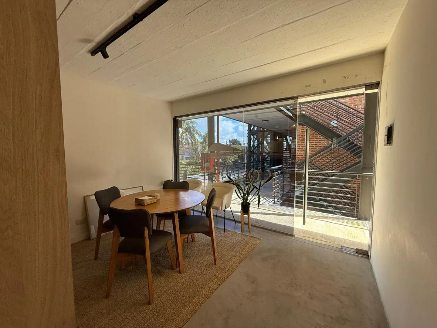 Oficina 50m² c/ Cochera - San Isidro 1