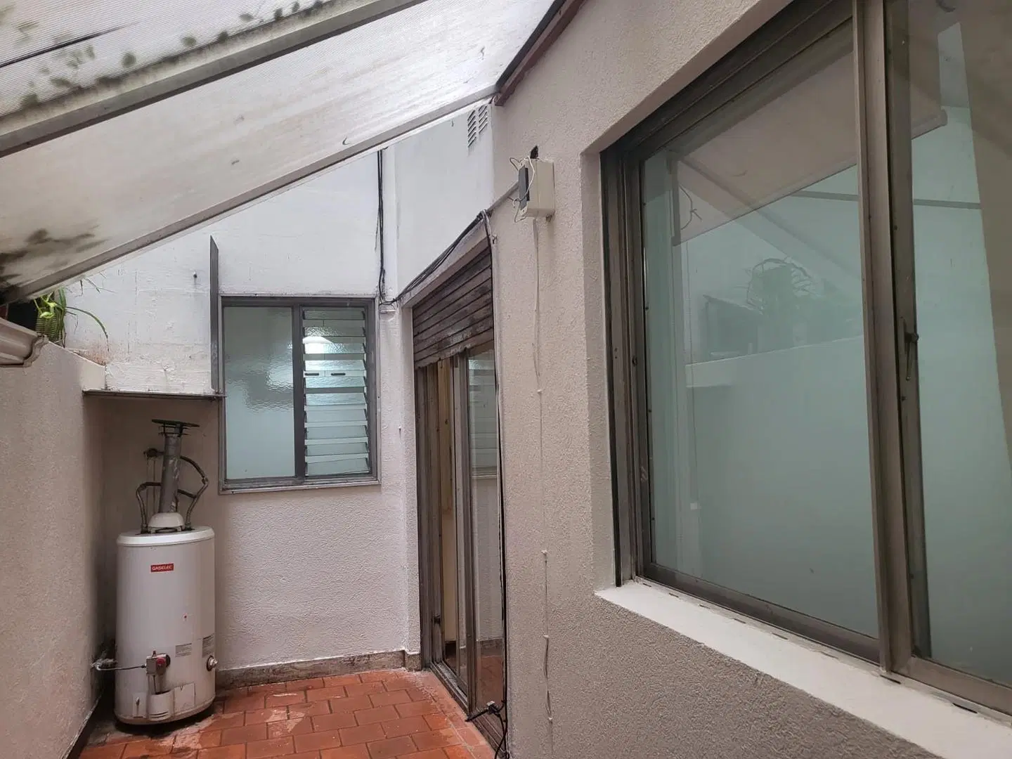 PLANTA BAJA Departamento 2  Ambientes c/ Patio -APTO CRÉDITO 3
