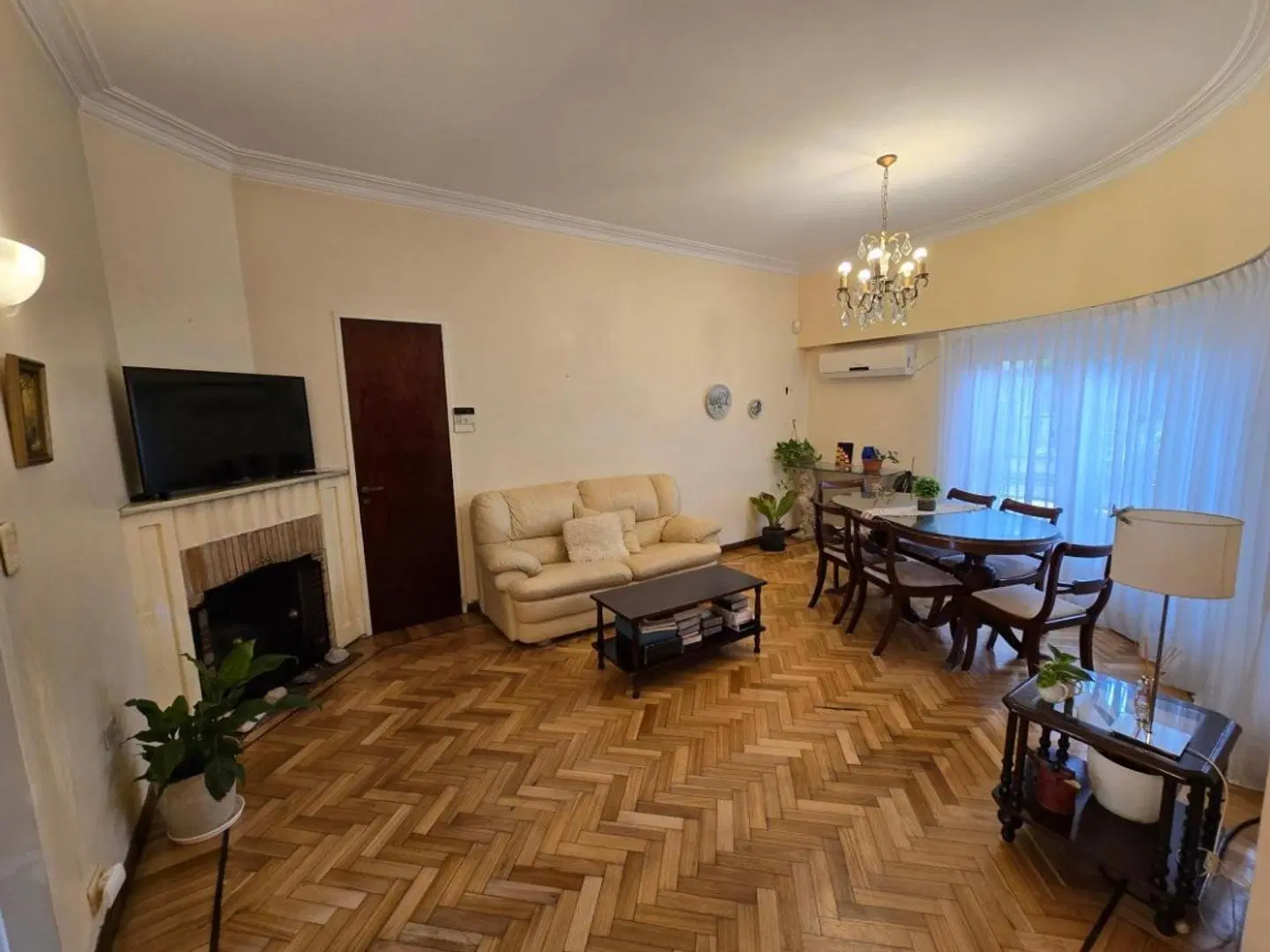 Casa 3 Dorm, Jardín, Pileta en Inmejorable Zona de Florida 1