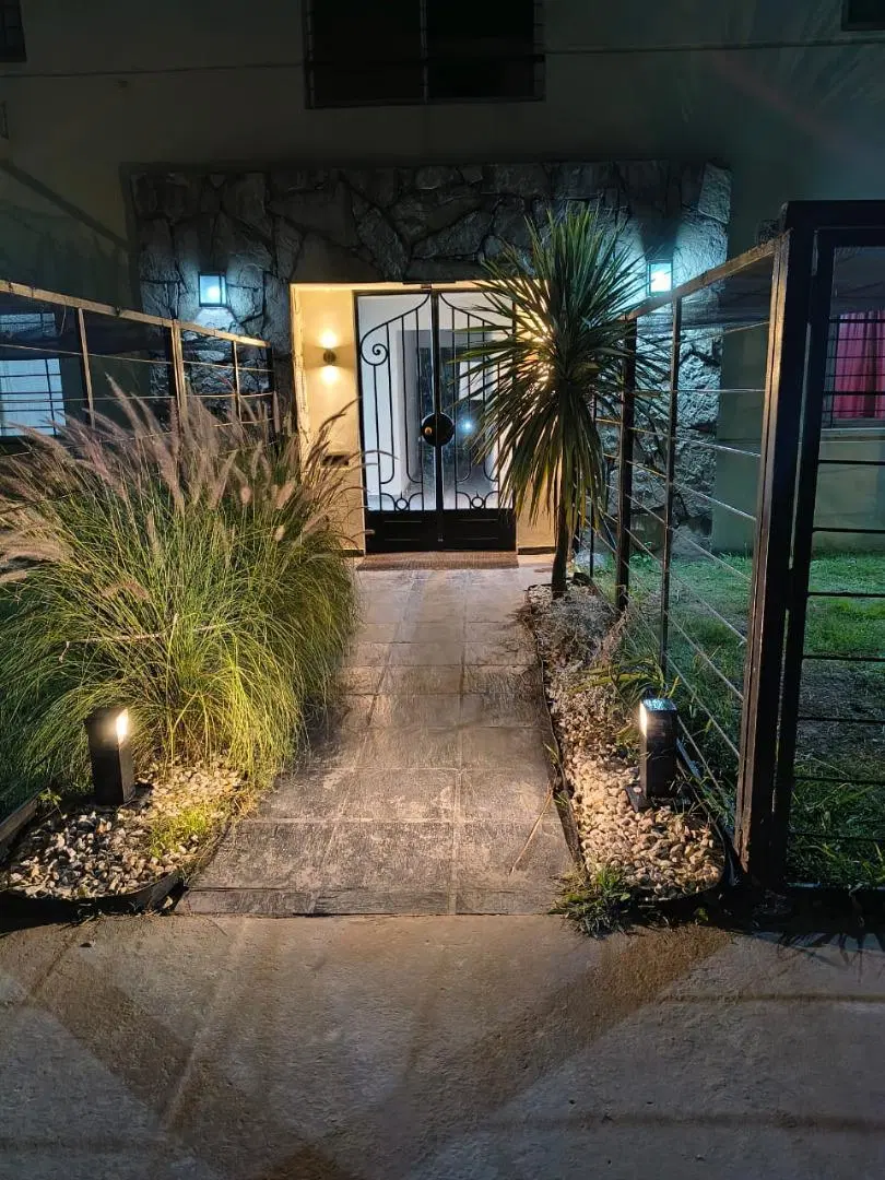 Departamento 2 ambientes Pilar 5
