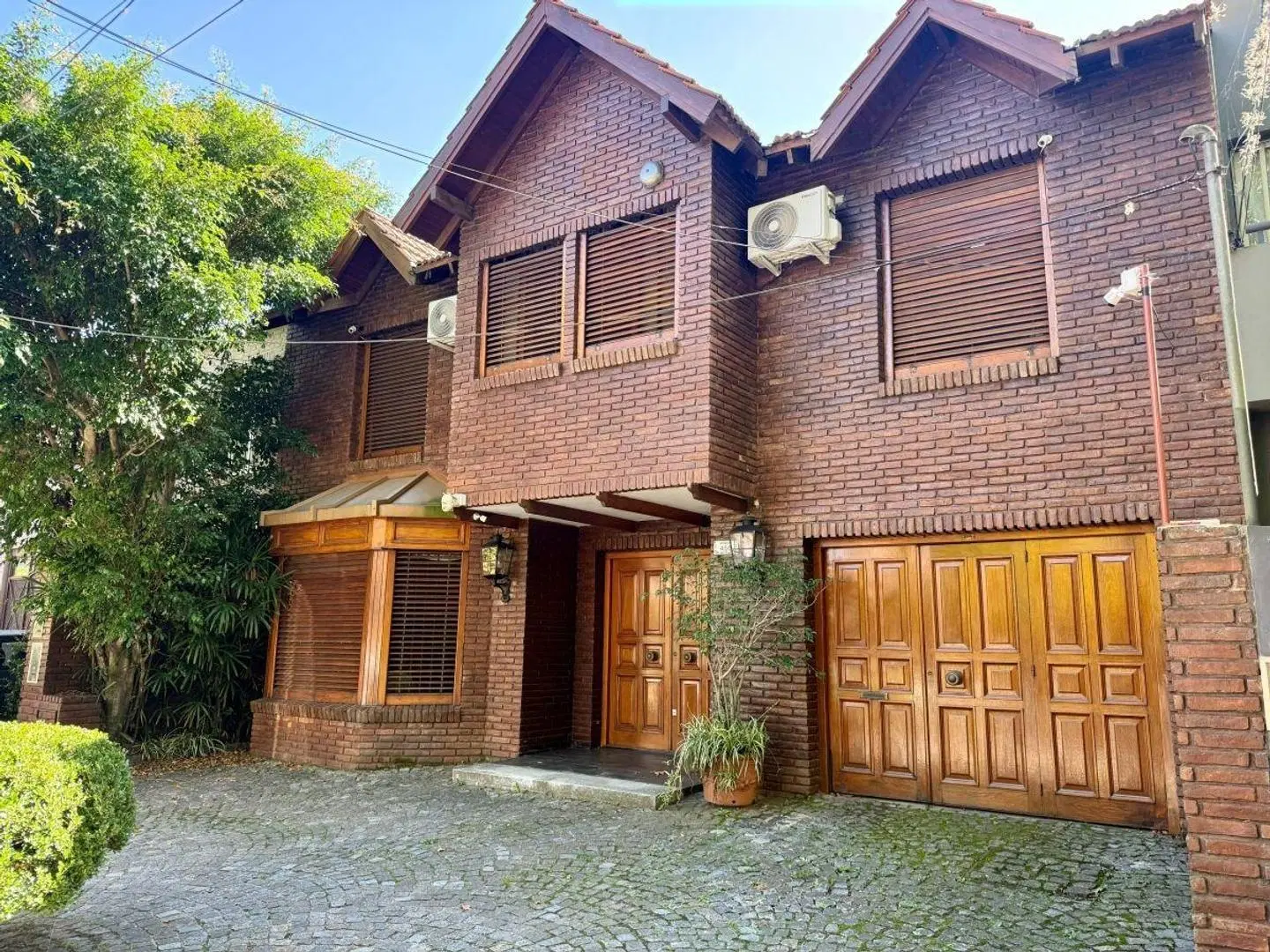 Hermosa Casa En Alquiler En Beccar 2