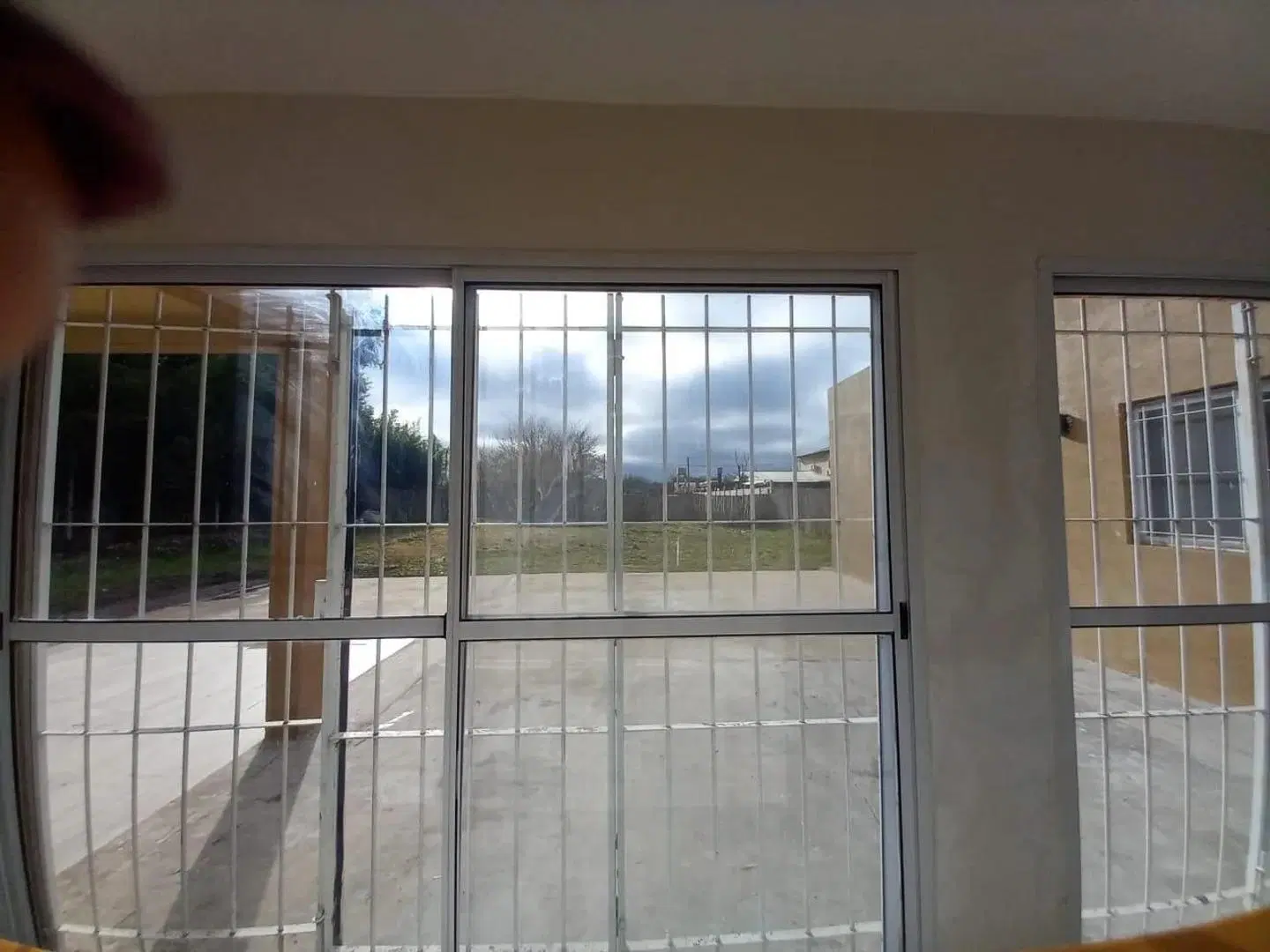 casa en barrio abierto en alquiler anual Escobar 8