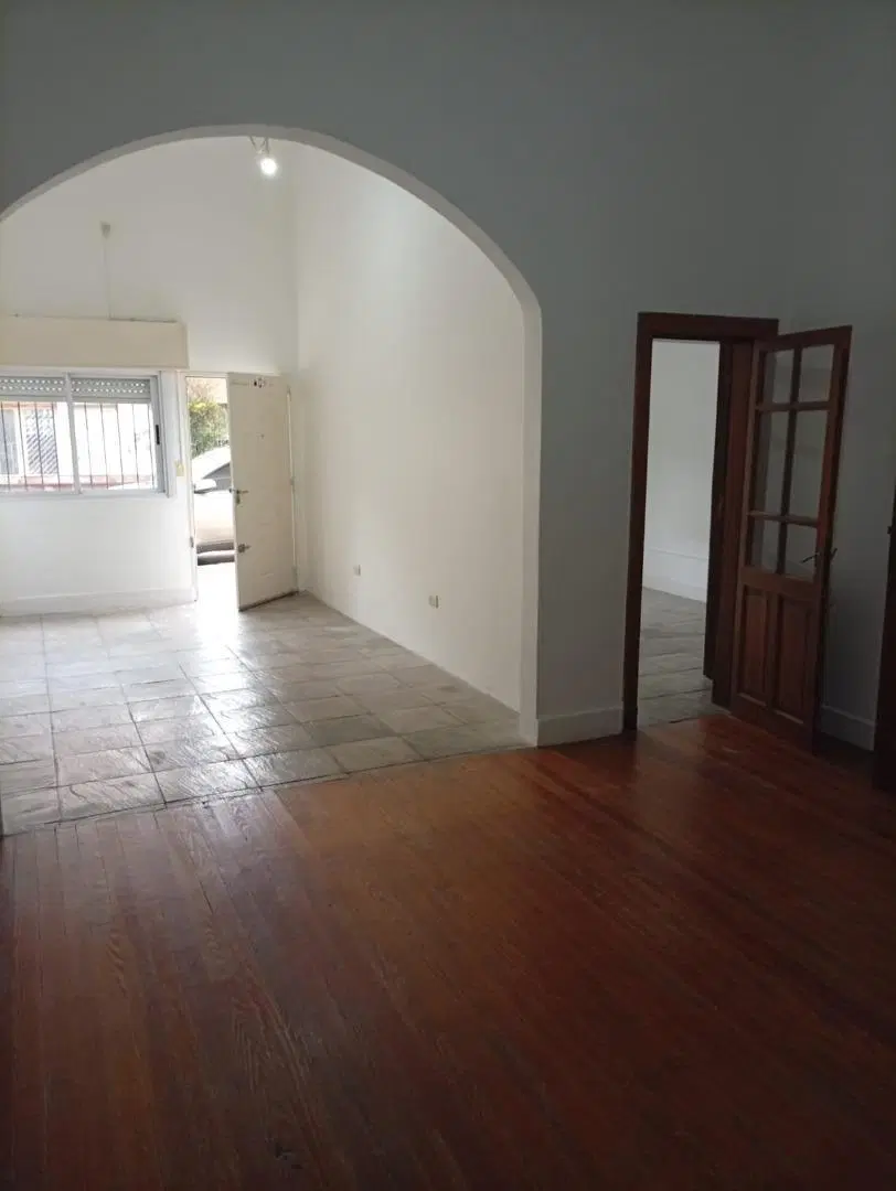 Casa 4 Ambientes c/ Terraza - Florida 3