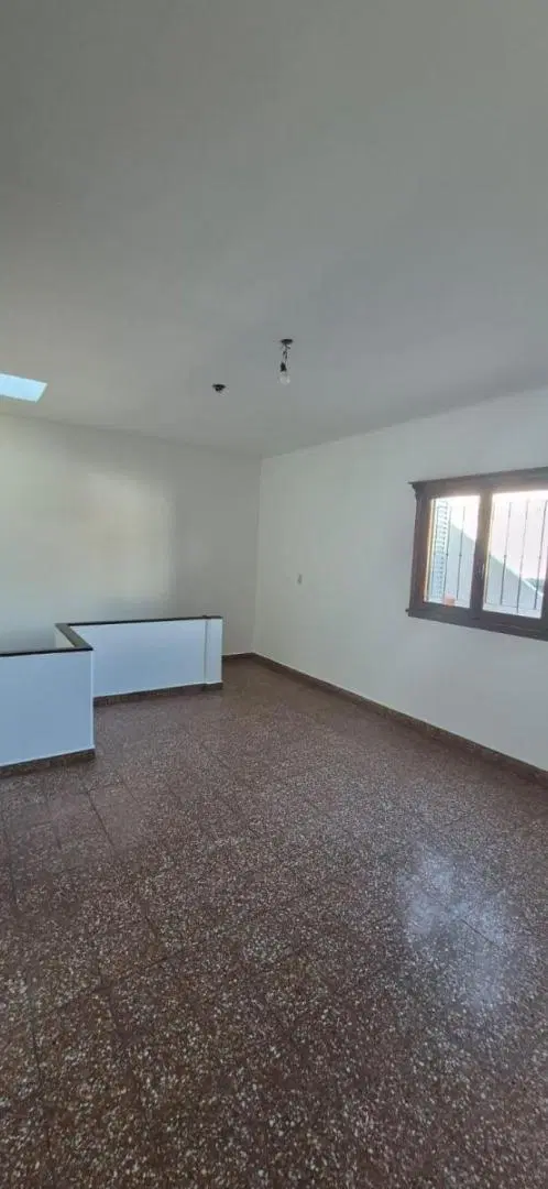 Casa tipo PH c/ Terraza Propia - Florida Oeste 8