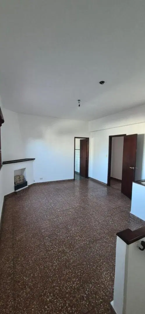Casa tipo PH c/ Terraza Propia - Florida Oeste 3