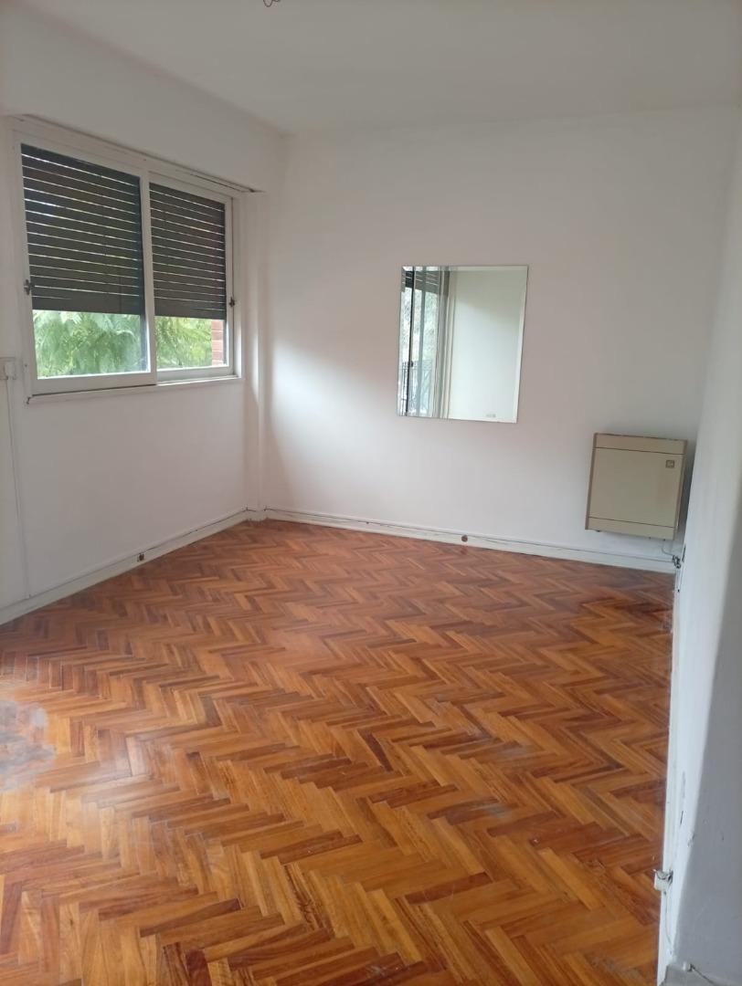 Foto de Departamento 4 Ambientes en Olivos C/ Balcón, imagen 1
