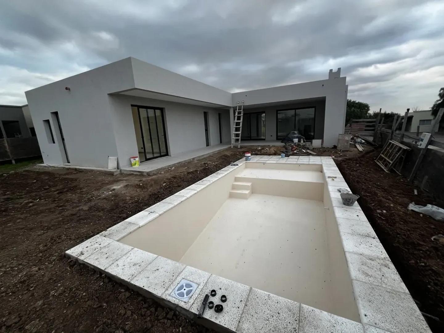 Foto de Hermosa Casa En Venta En San Sebastian, imagen 1