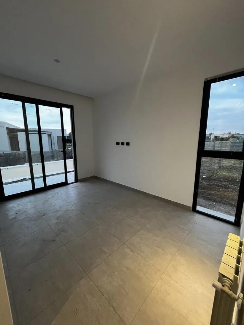 Foto de Hermosa Casa En Alquiler En San Sebastian, imagen 2