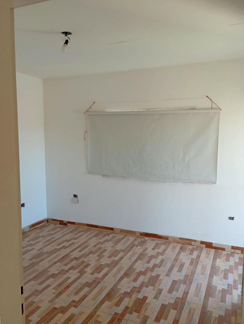 Foto de IDEAL INVERSORES Duplex 4 Ambientes. Presidente Derqui, imagen 2