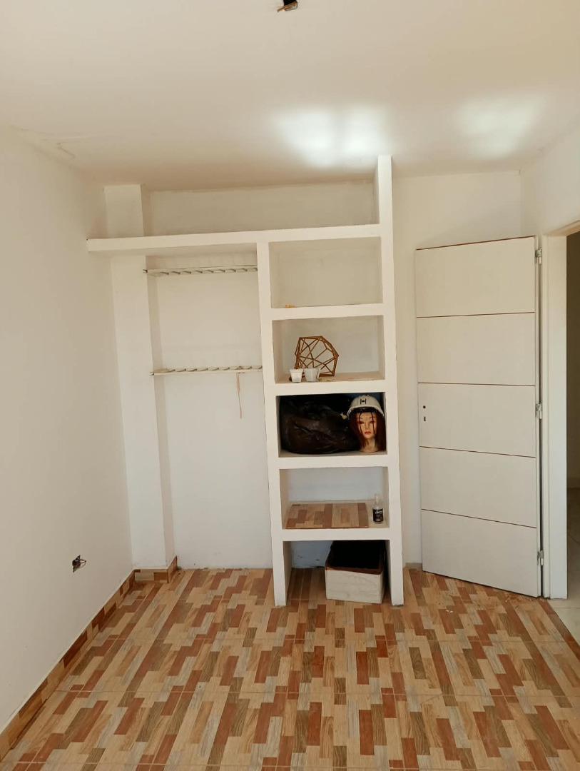 Foto de IDEAL INVERSORES Duplex 4 Ambientes. Presidente Derqui, imagen 5