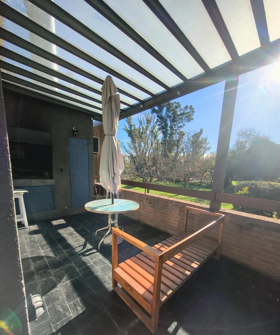 Foto de duplex 3 ambientes en alquiler aparts del Pinazo Pilar, imagen 1