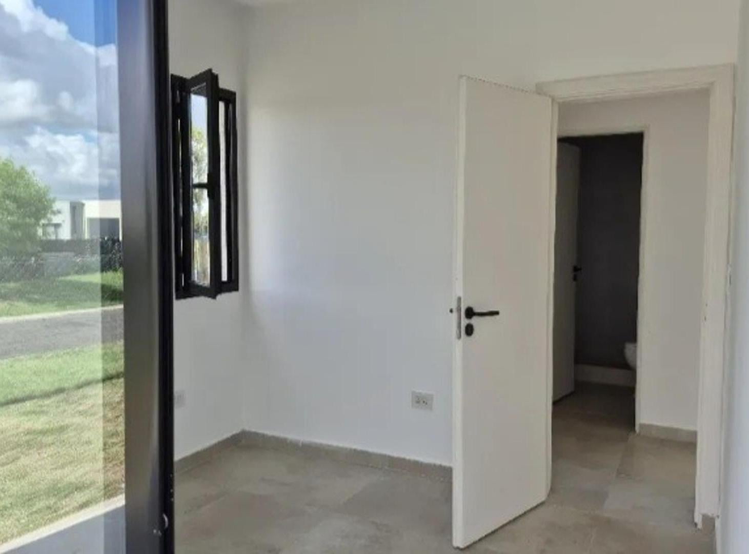Foto de Casa a Estrenar con Piscina en Pilar, Barrio Santa Elisa!!, imagen 5