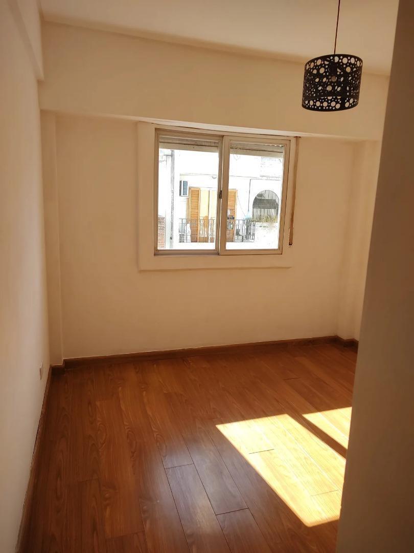 Foto de departamento 2 ambientes en alquiler San Isidro, imagen 2