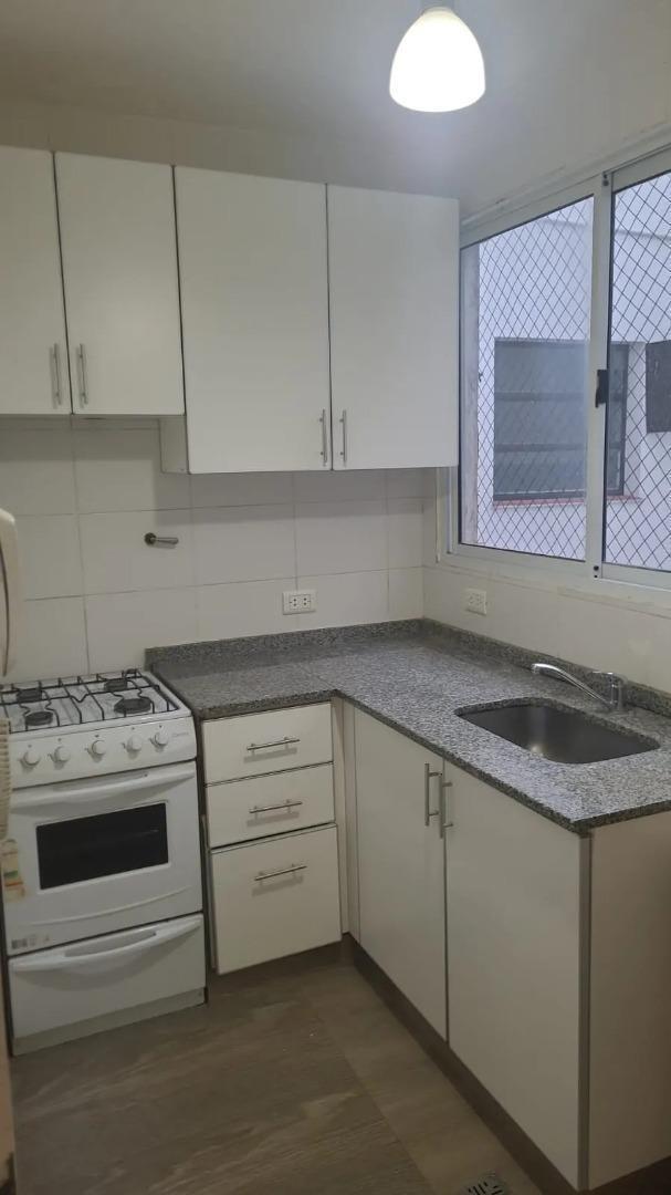 Foto de departamento 3 ambientes en alquiler Vicente Lopez, imagen 5