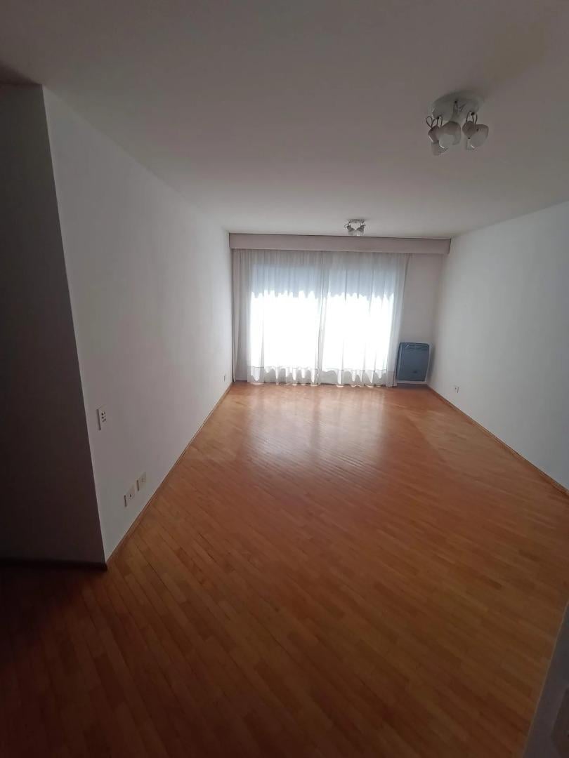 Foto de departamento tipo duplex 3 ambientes en alquiler San Isidro, imagen 1