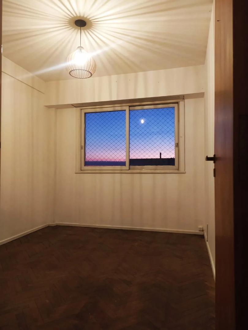 Foto de departamento 2 ambientes en alquiler Olivos Vte Lopez, imagen 2