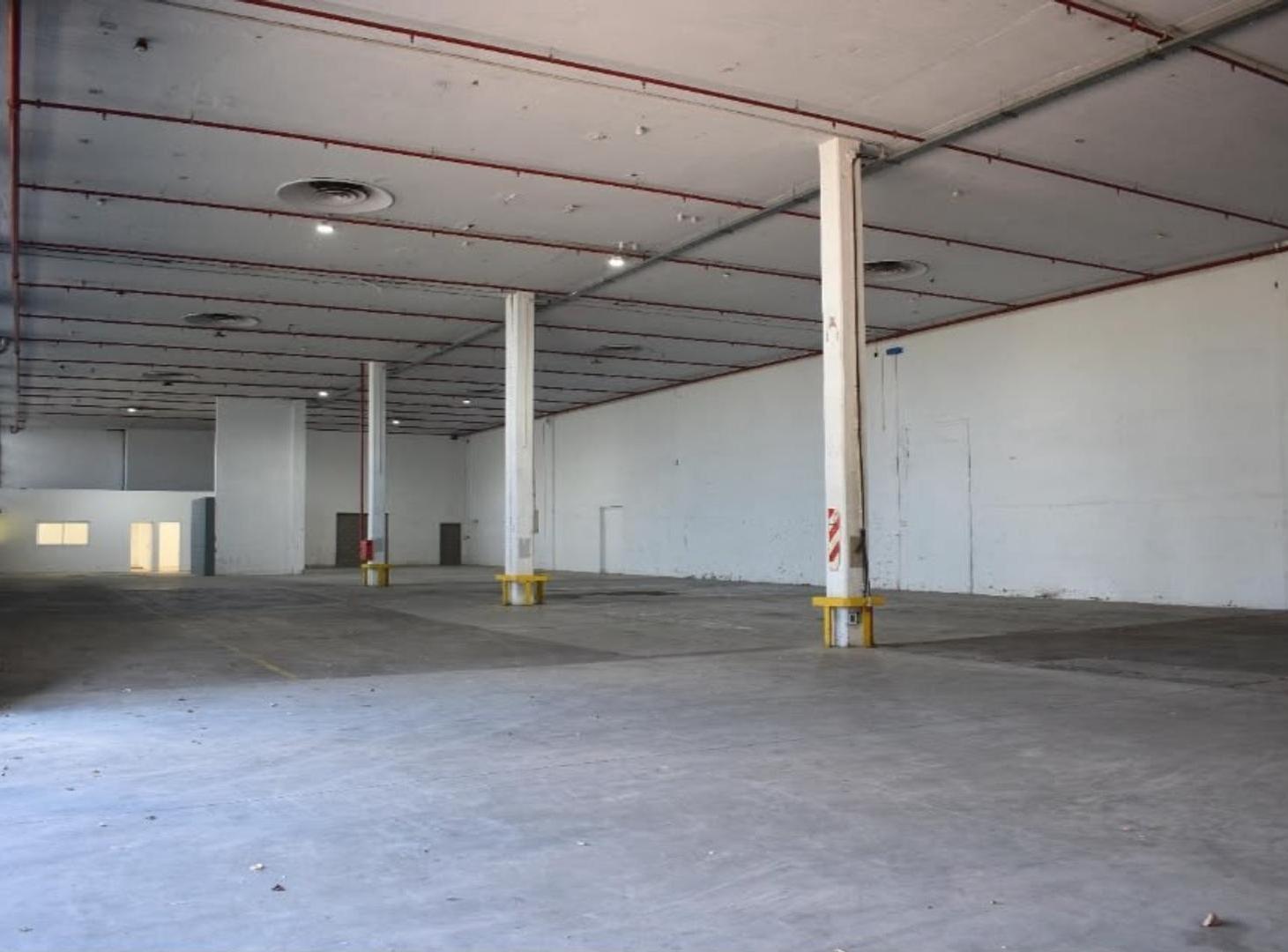 Foto de Real Oportunidad Galpon En Alquiler Parque Industrial Newton, imagen 5