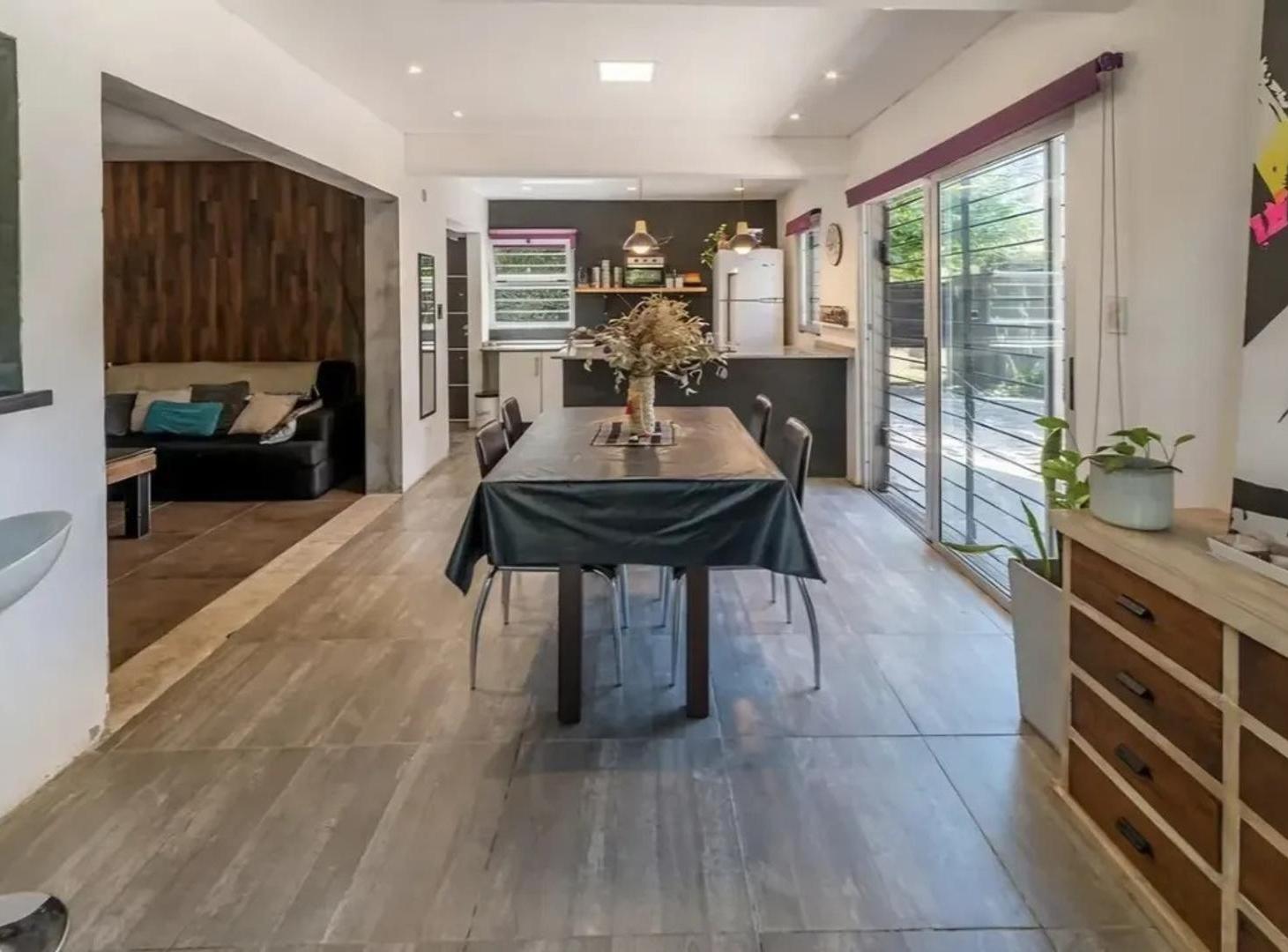 Foto de Hermosa Casa En Alquiler En Villa Rosa, imagen 2