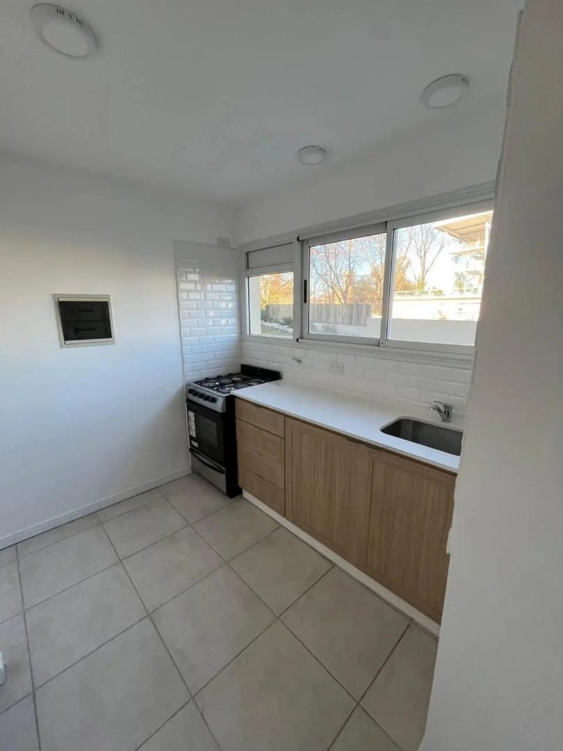 Foto de Oportunidad Departamento En Alquiler En Petrel Village, imagen 3