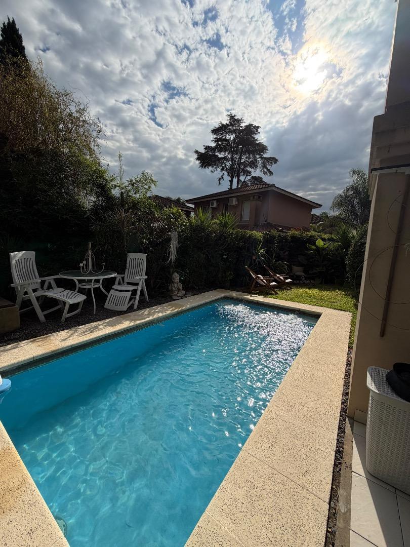 Foto de casa de 3 ambientes en venta barrio La Candela Pilar, imagen 3